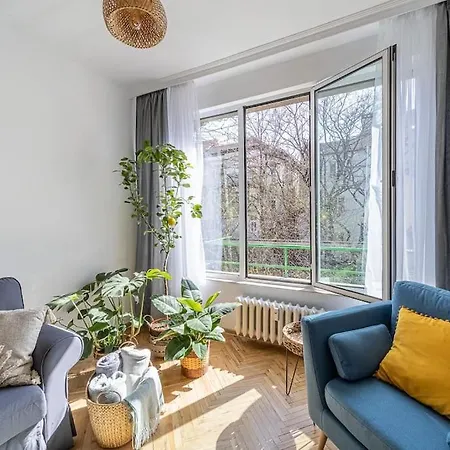 Bohohome Next To The Main Street Apartmán